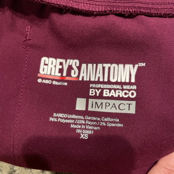 Grey’s Anatomy Impact Jogger XS - Picture 5 of 5